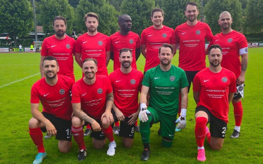 Schweizer Cup-Final Senioren 30+, Etoile Carouge eine Nummer zu gross ...